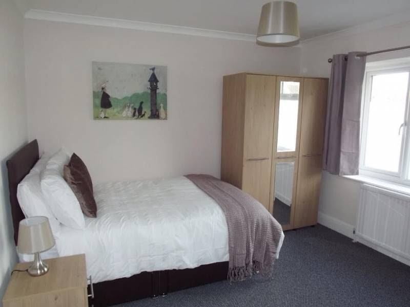 Room Masters Lane in Halesowen