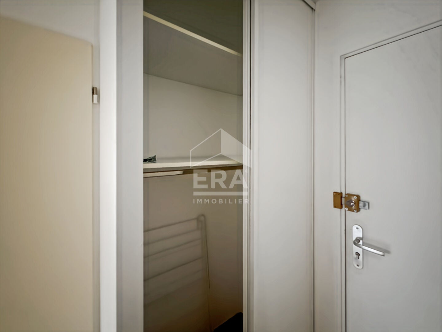 Flat Rue Jeanne Jugan in Marseille