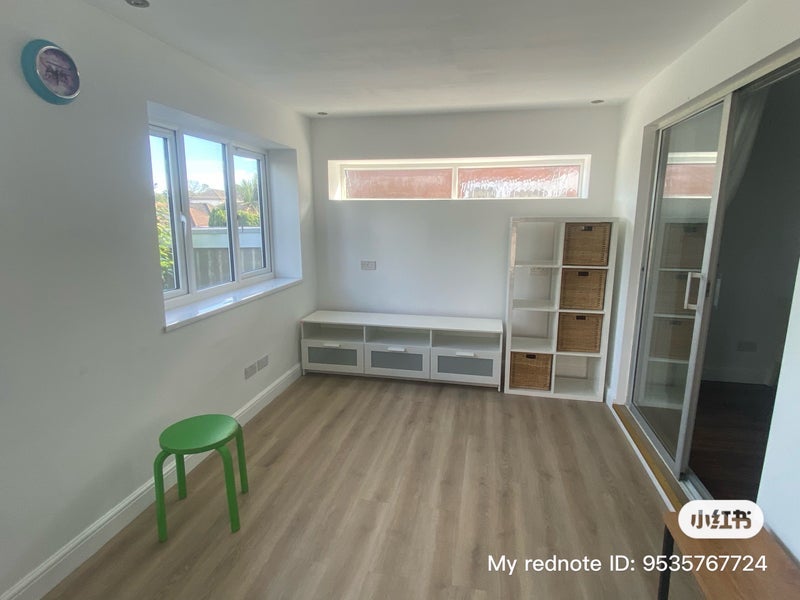 Room Kinson Road in Bournemouth