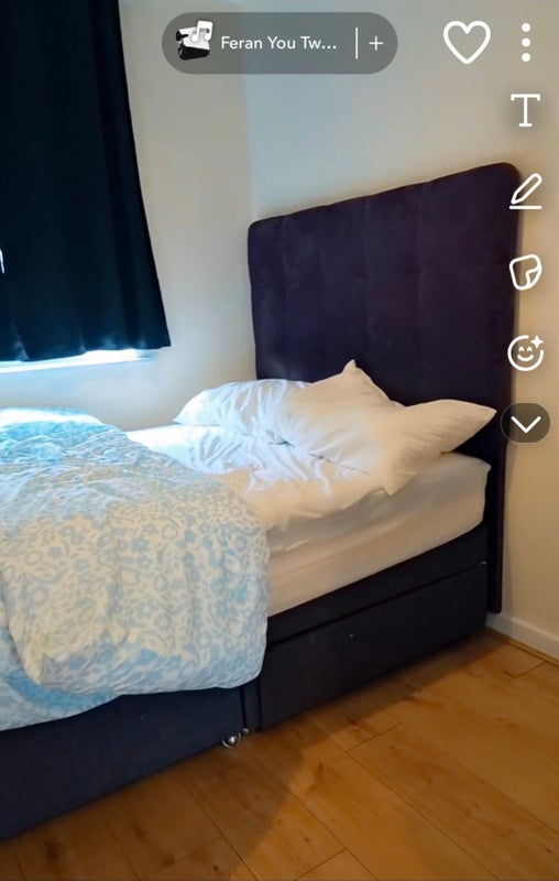 Room Newmarsh Road in Greater London