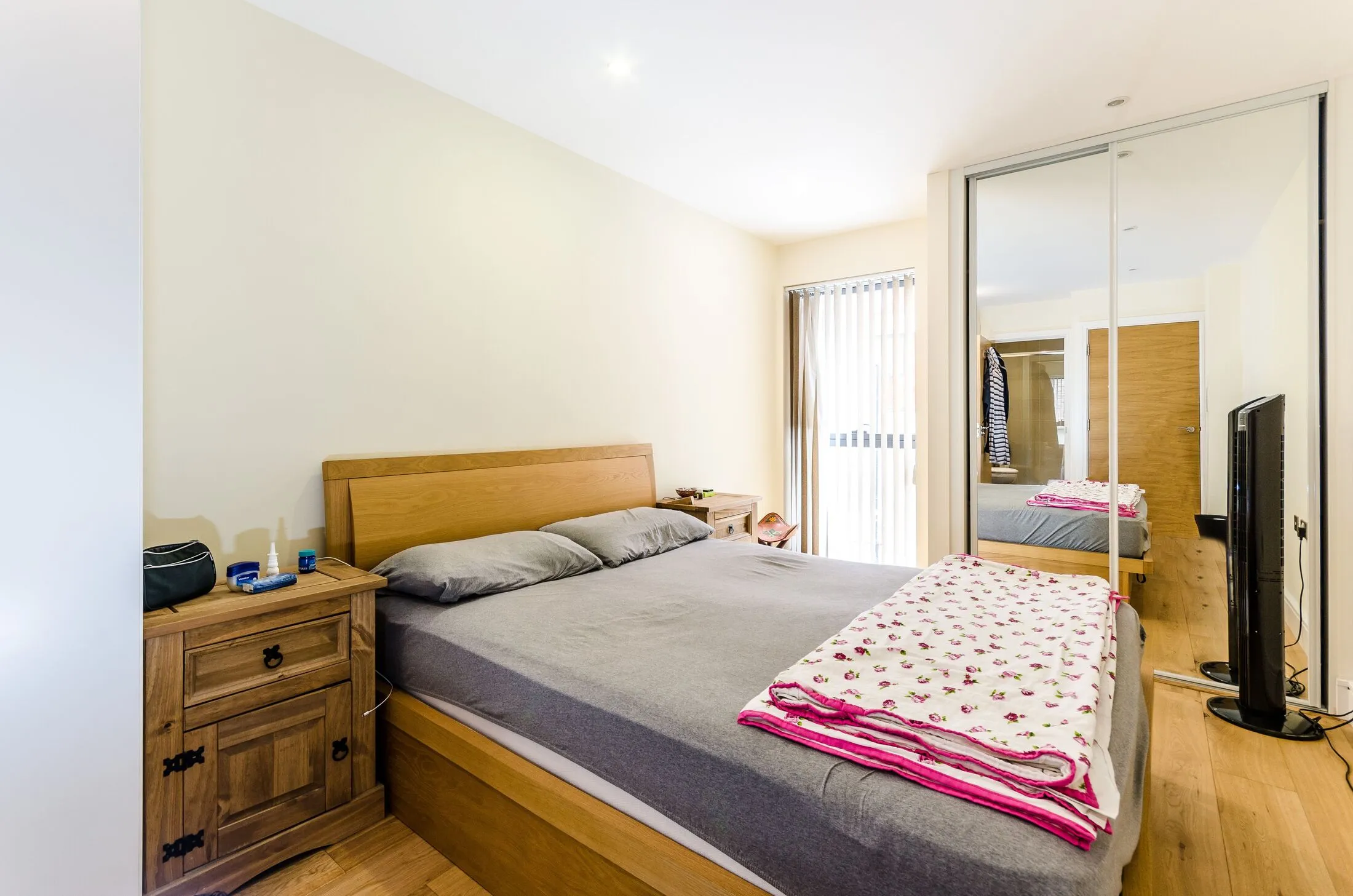 Flat Jude Street in Greater London