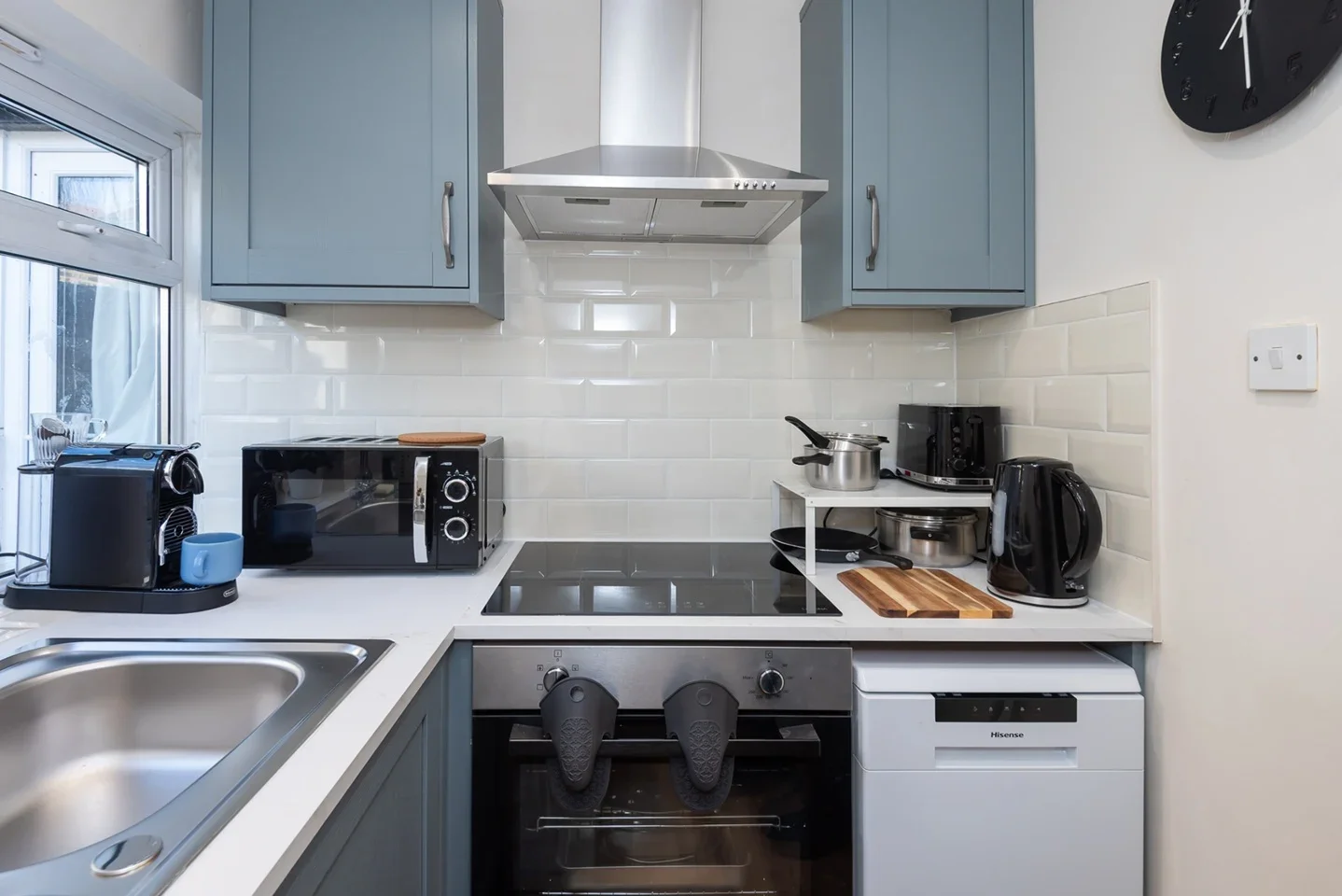 Flat Bournevale Road in Greater London