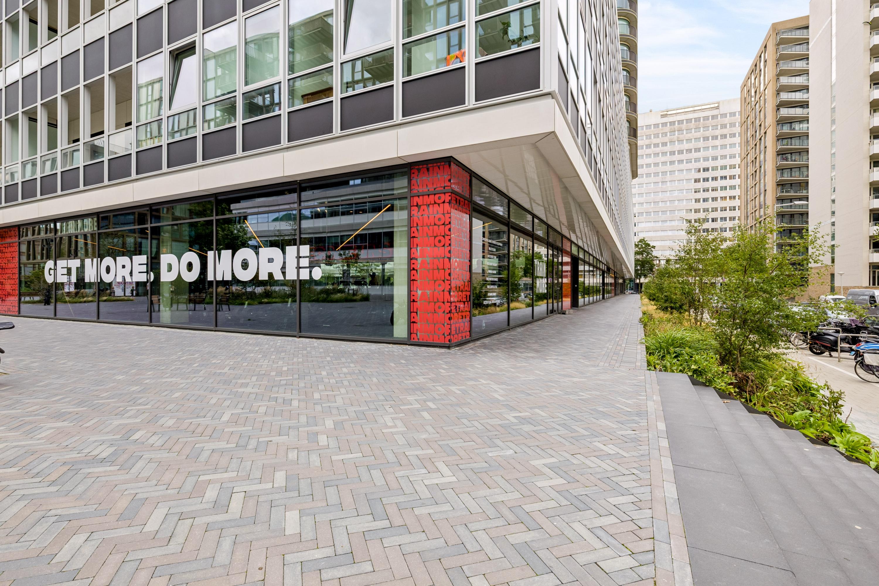 Appartement te huur: Elizabeth Anscombestraat 355, Amsterdam