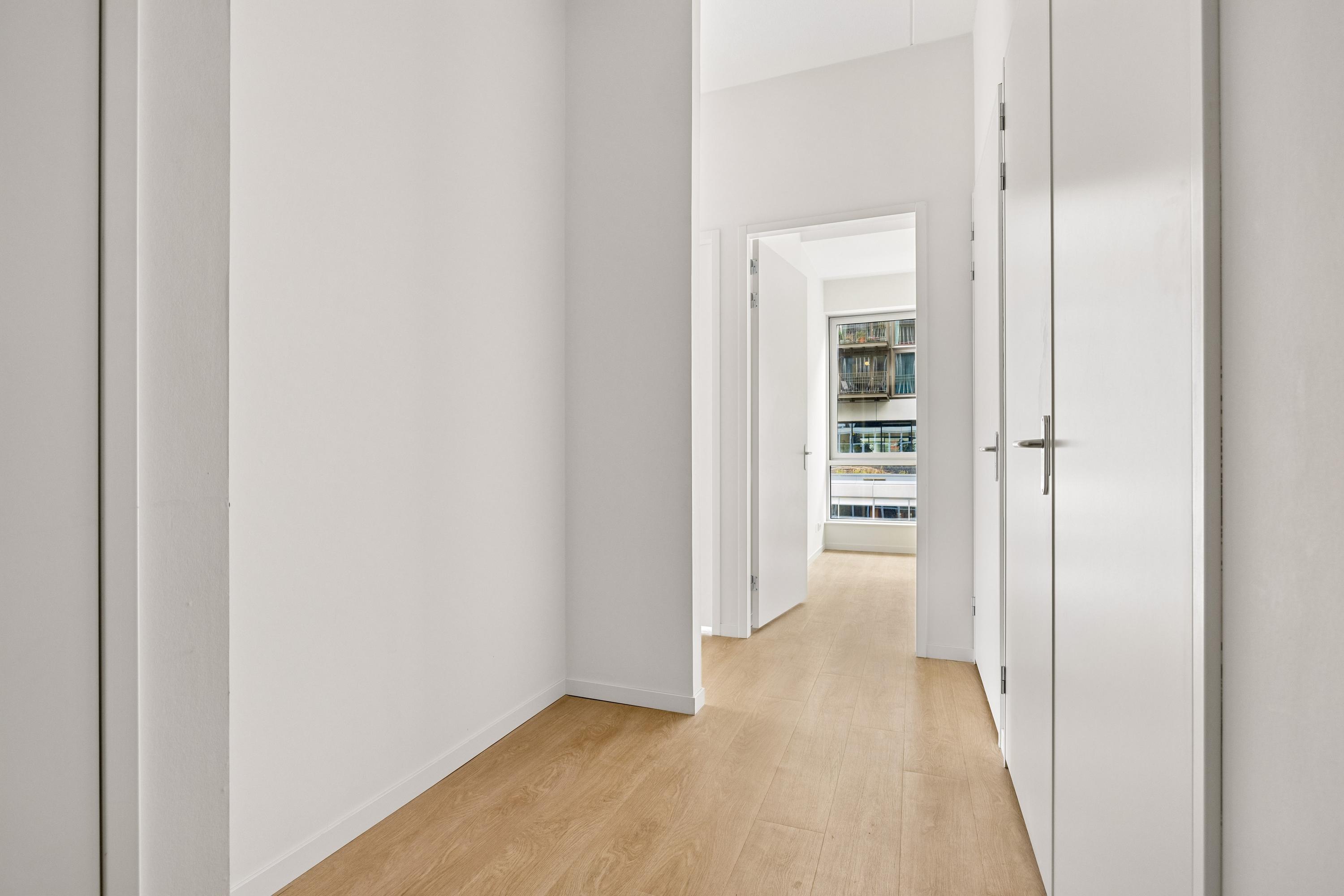 Appartement te huur: Elizabeth Anscombestraat 355, Amsterdam