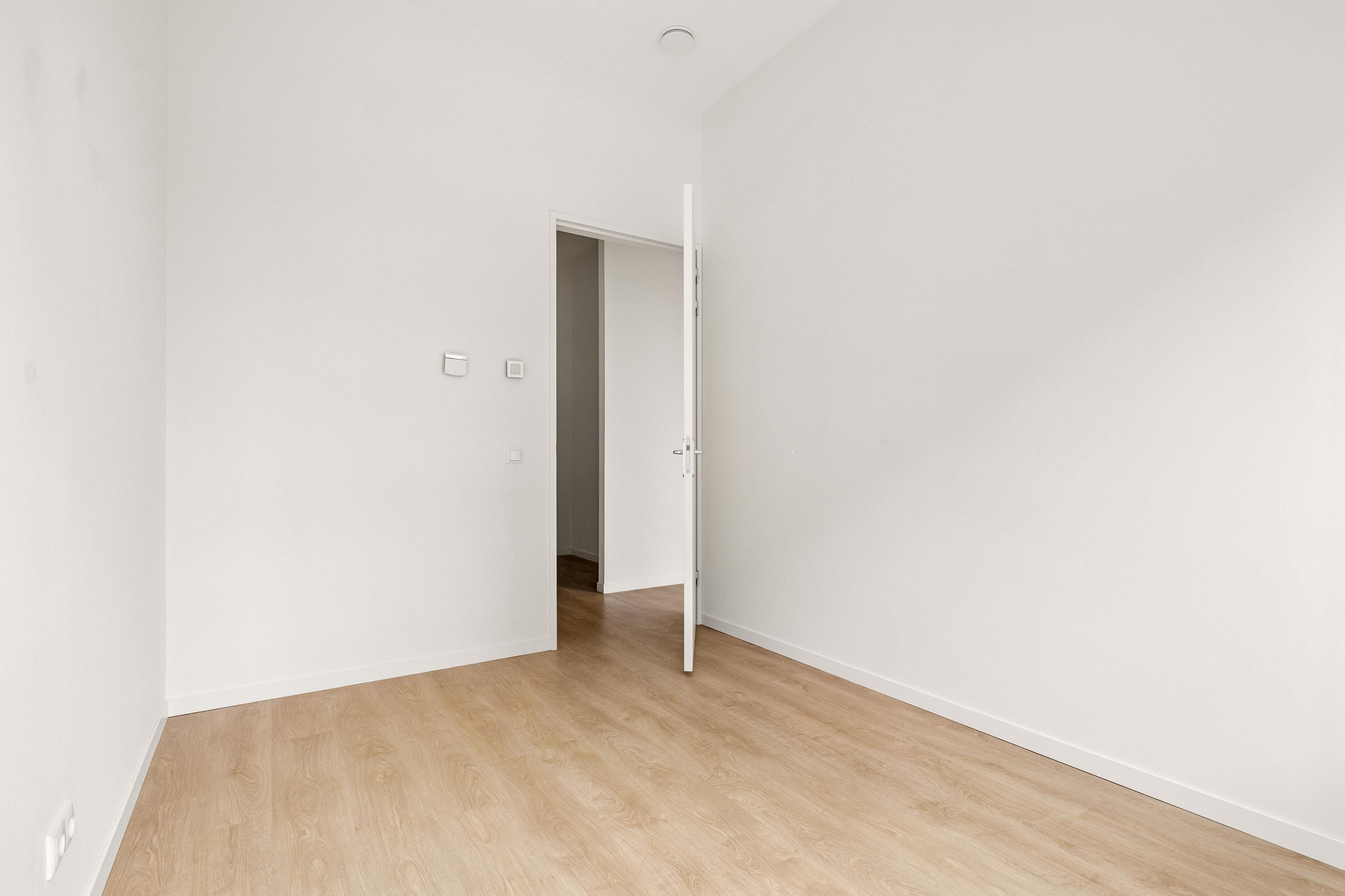 Appartement te huur: Elizabeth Anscombestraat 355, Amsterdam