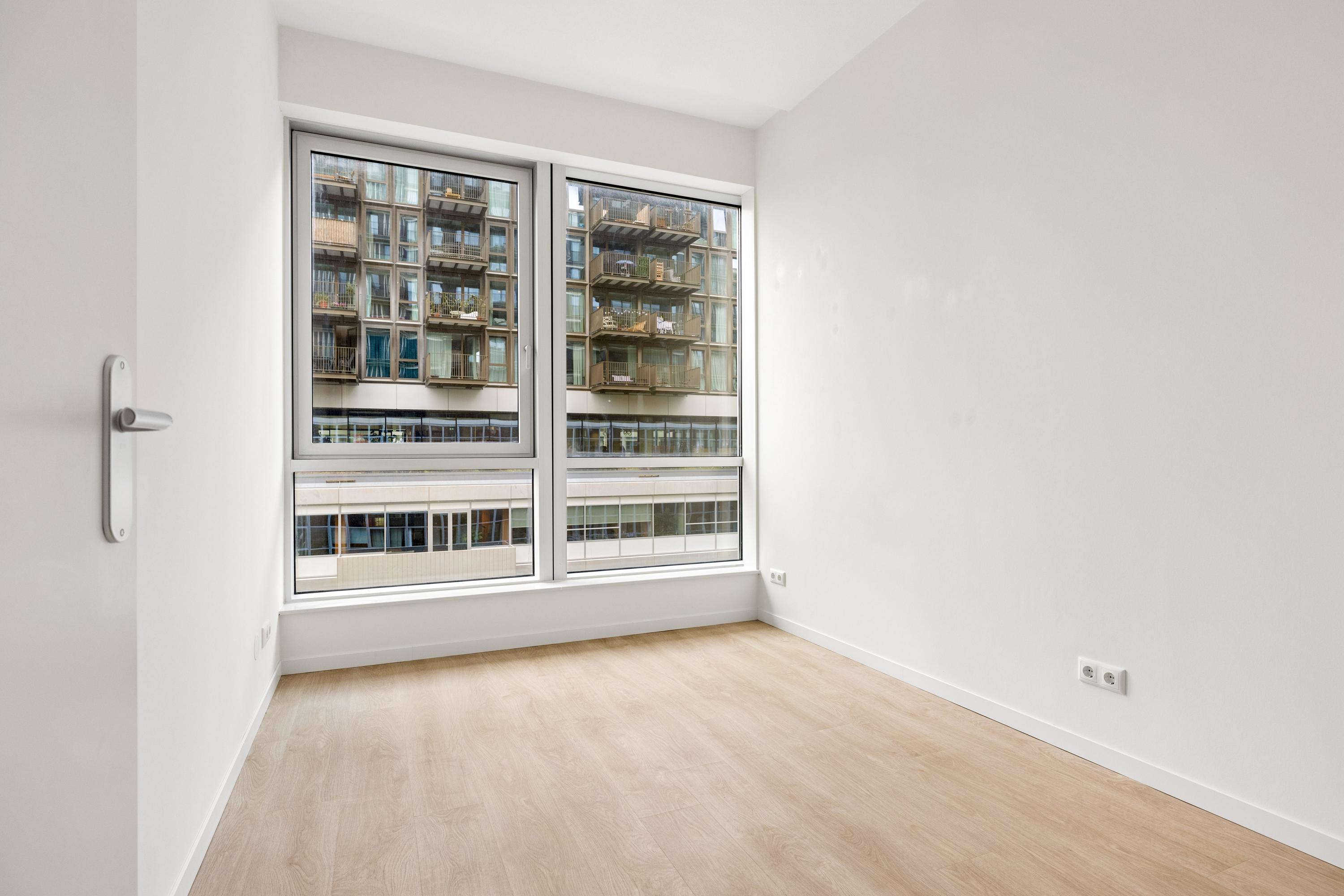 Appartement te huur: Elizabeth Anscombestraat 355, Amsterdam