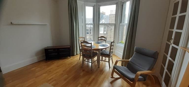 Flat Bellefield Avenue in Dundee