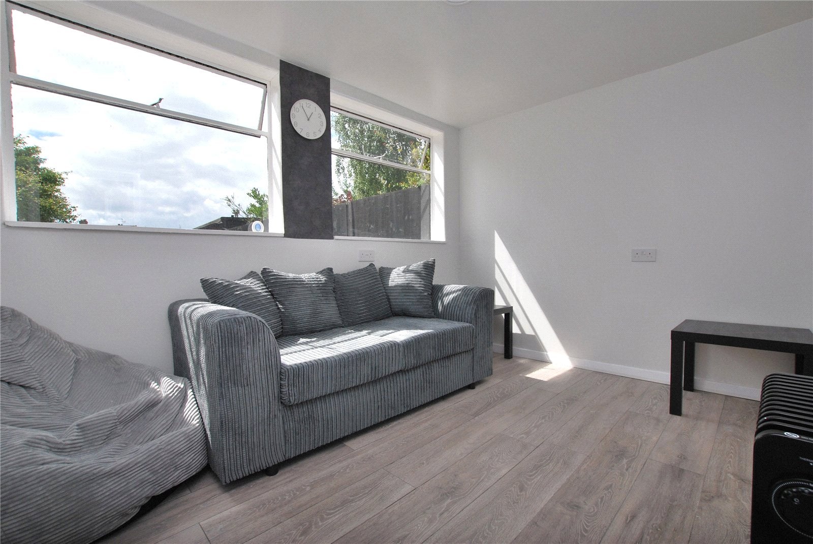 Room Tylehost in Guildford