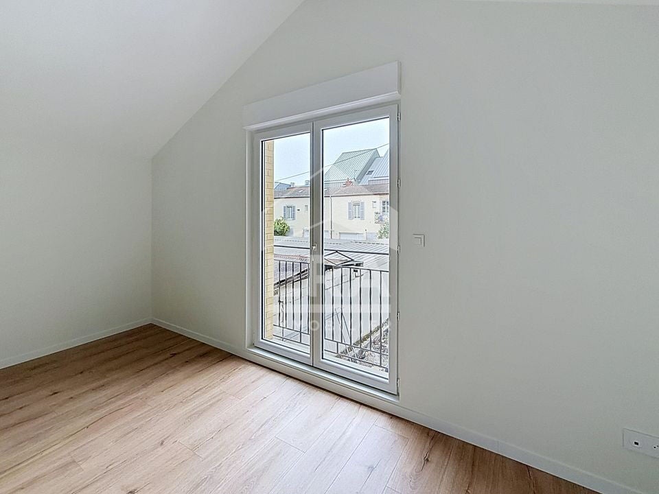 Maison Rue des Écoles à Lons-le-Saunier