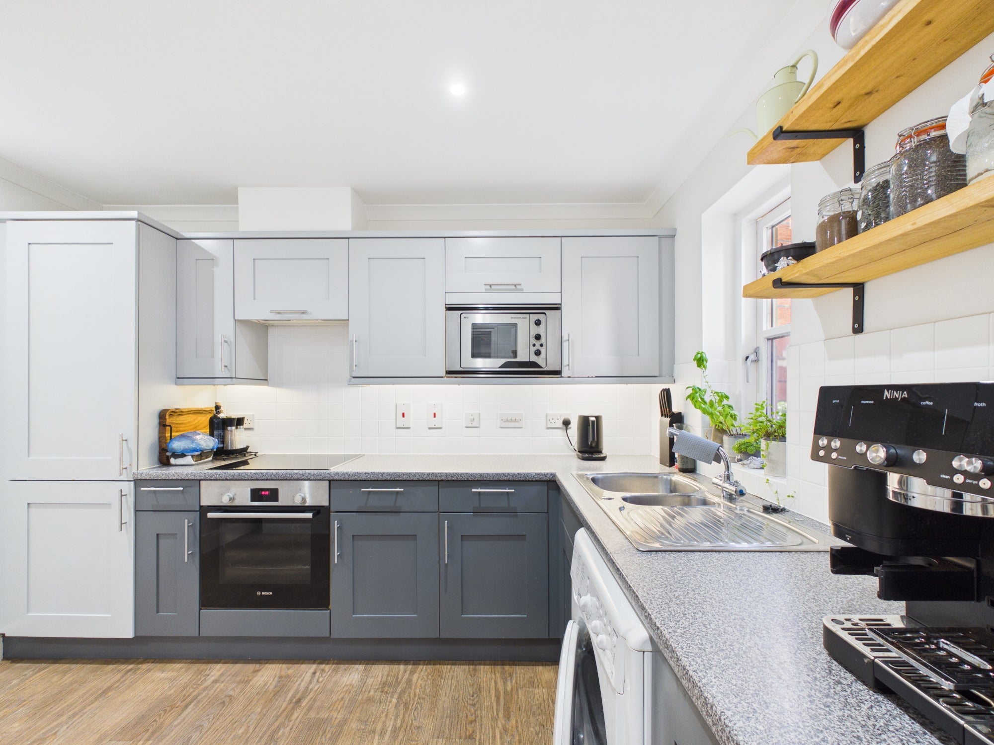 Flat Saint Georges Place in Cheltenham