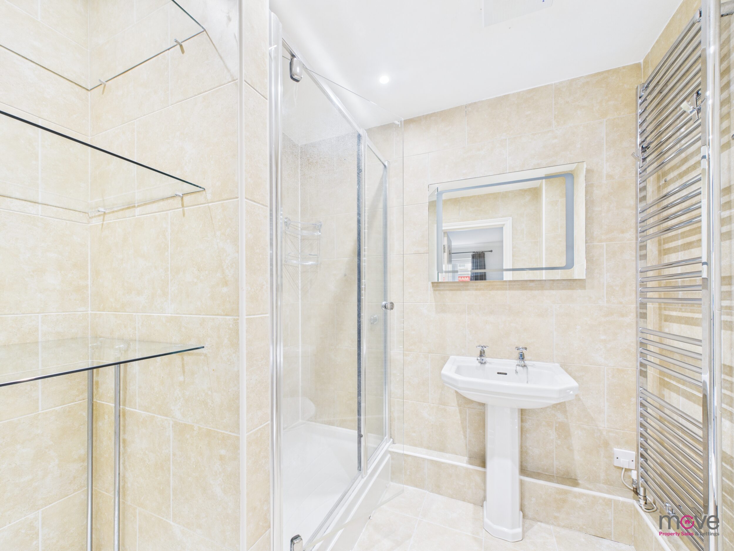 Flat Saint Georges Place in Cheltenham