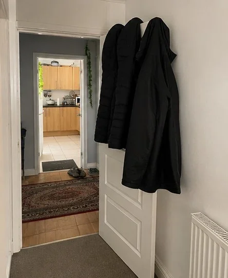 Room High Road in Greater London