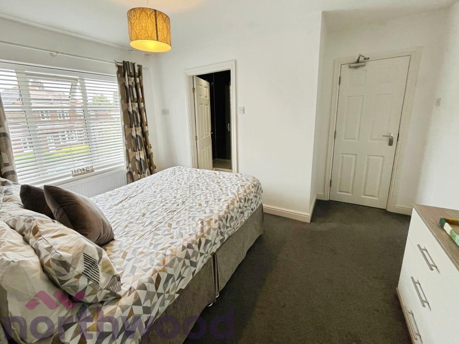 Room Highfield Avenue in Appleton
