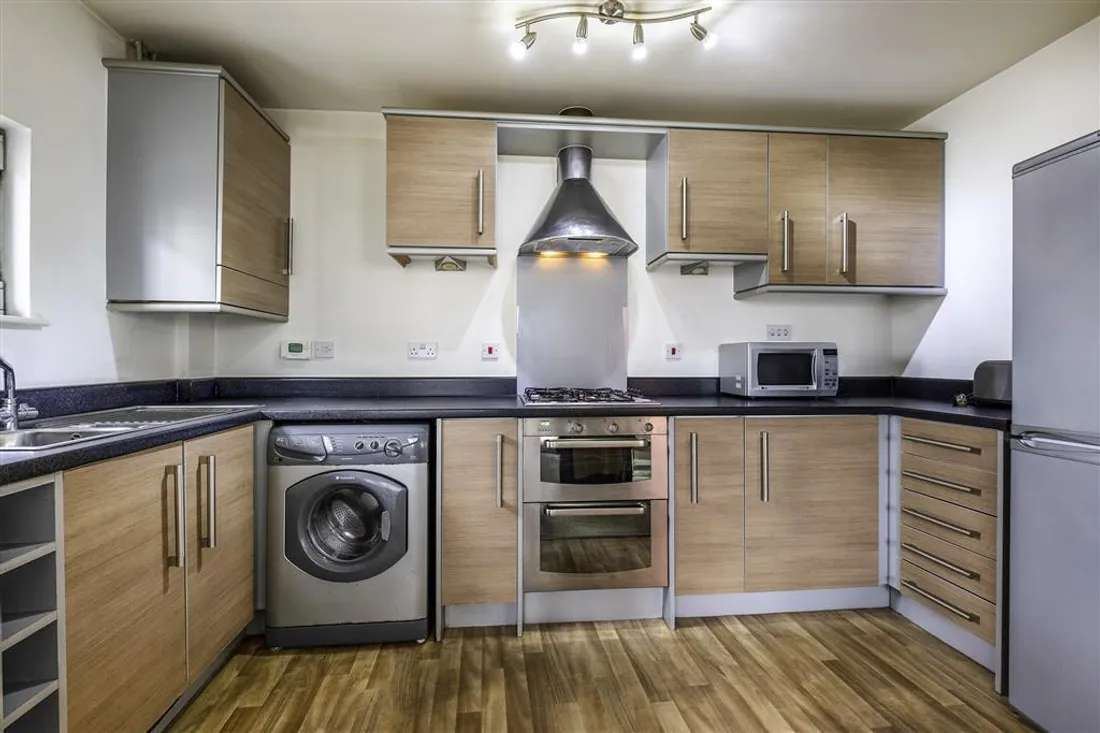 Flat St Stephens Court in Swansea