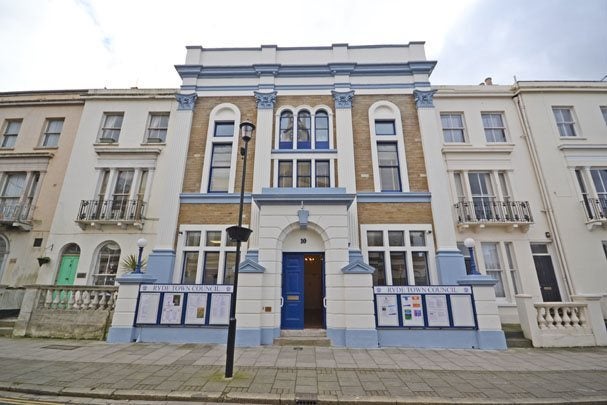 Flat Lind Street in Ryde