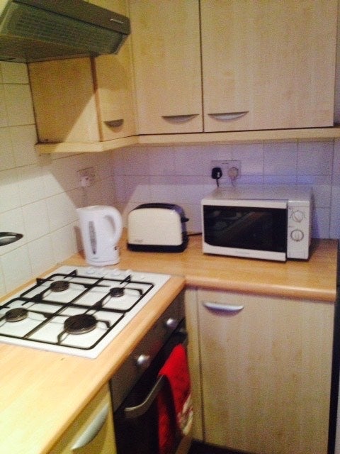 Room Kersfield Road in Greater London