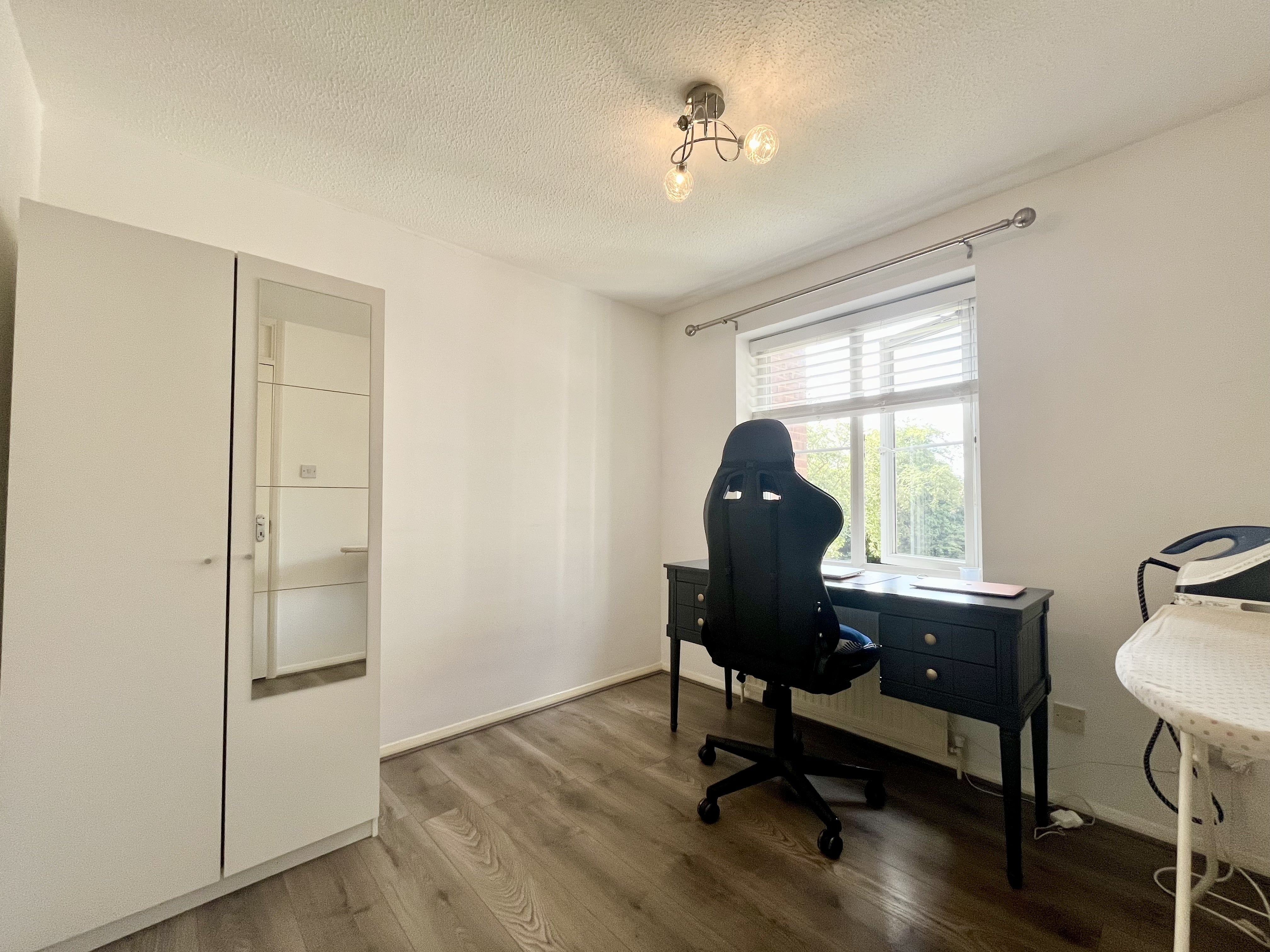 Flat Twyford Road in St Albans