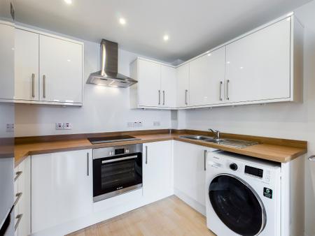 Flat Winterthur Way in Basingstoke and Deane
