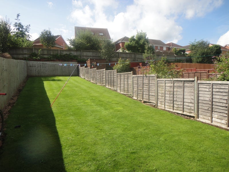 Room Viaduct Close in Rugby