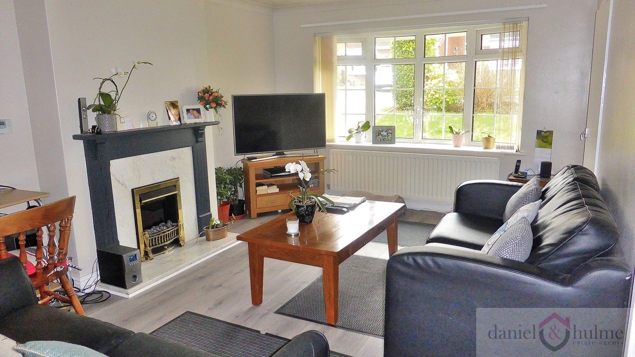 House Cherry Close in Stafford