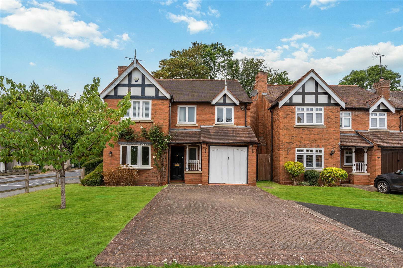 House Old Warwick Road in Metropolitan Borough of Solihull