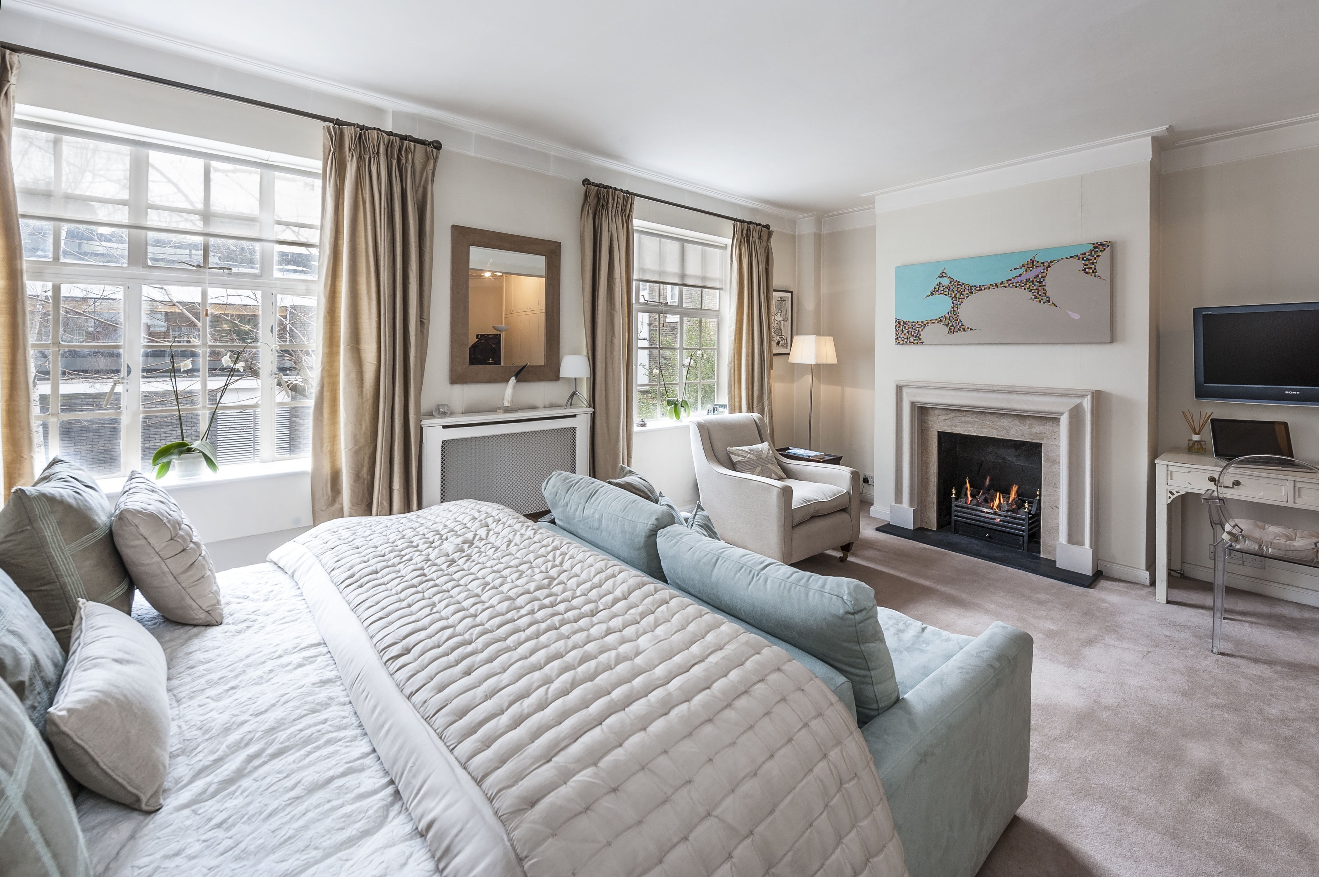 Flat Chelsea Manor Gardens in Greater London