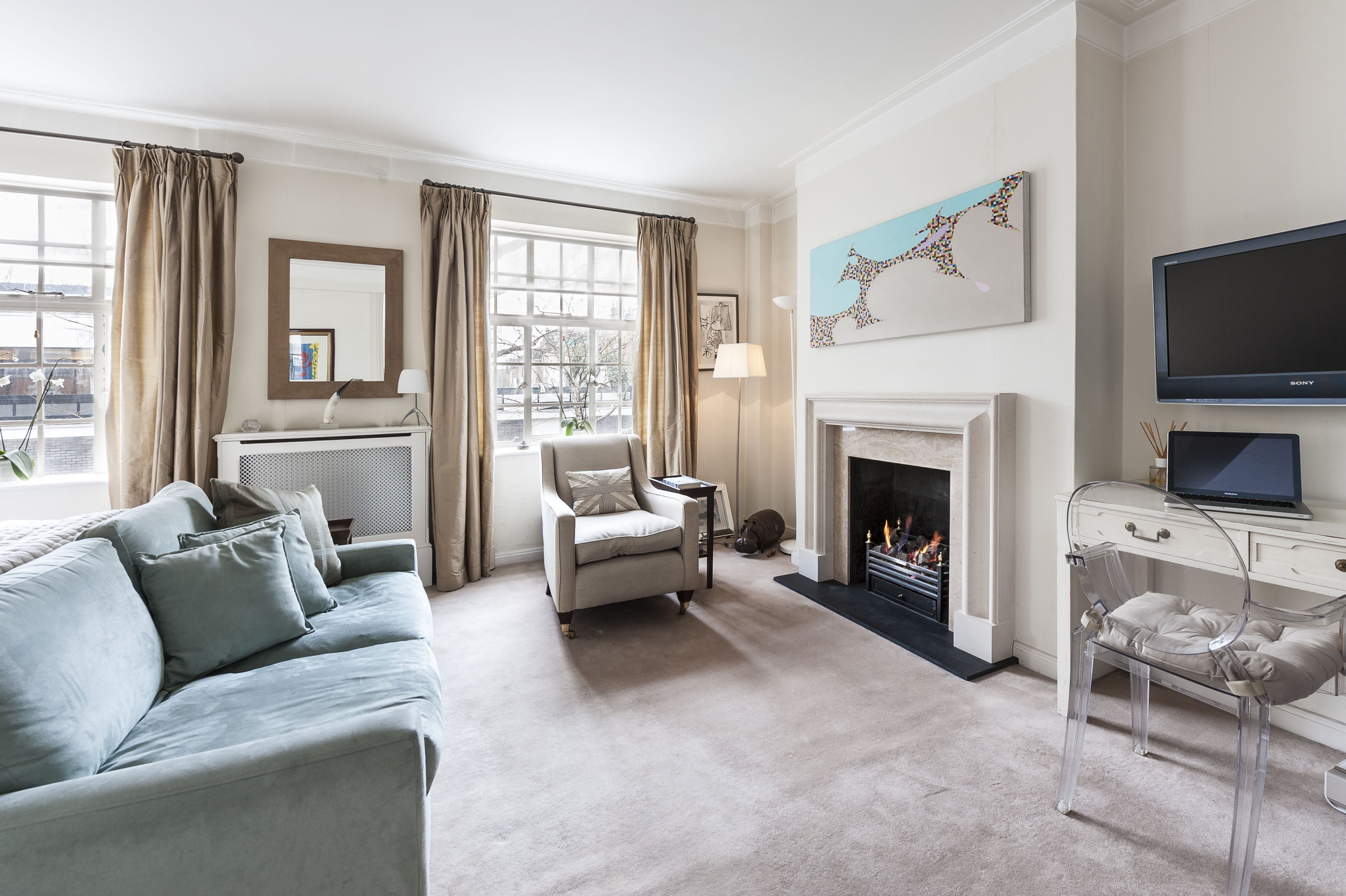Flat Chelsea Manor Gardens in Greater London