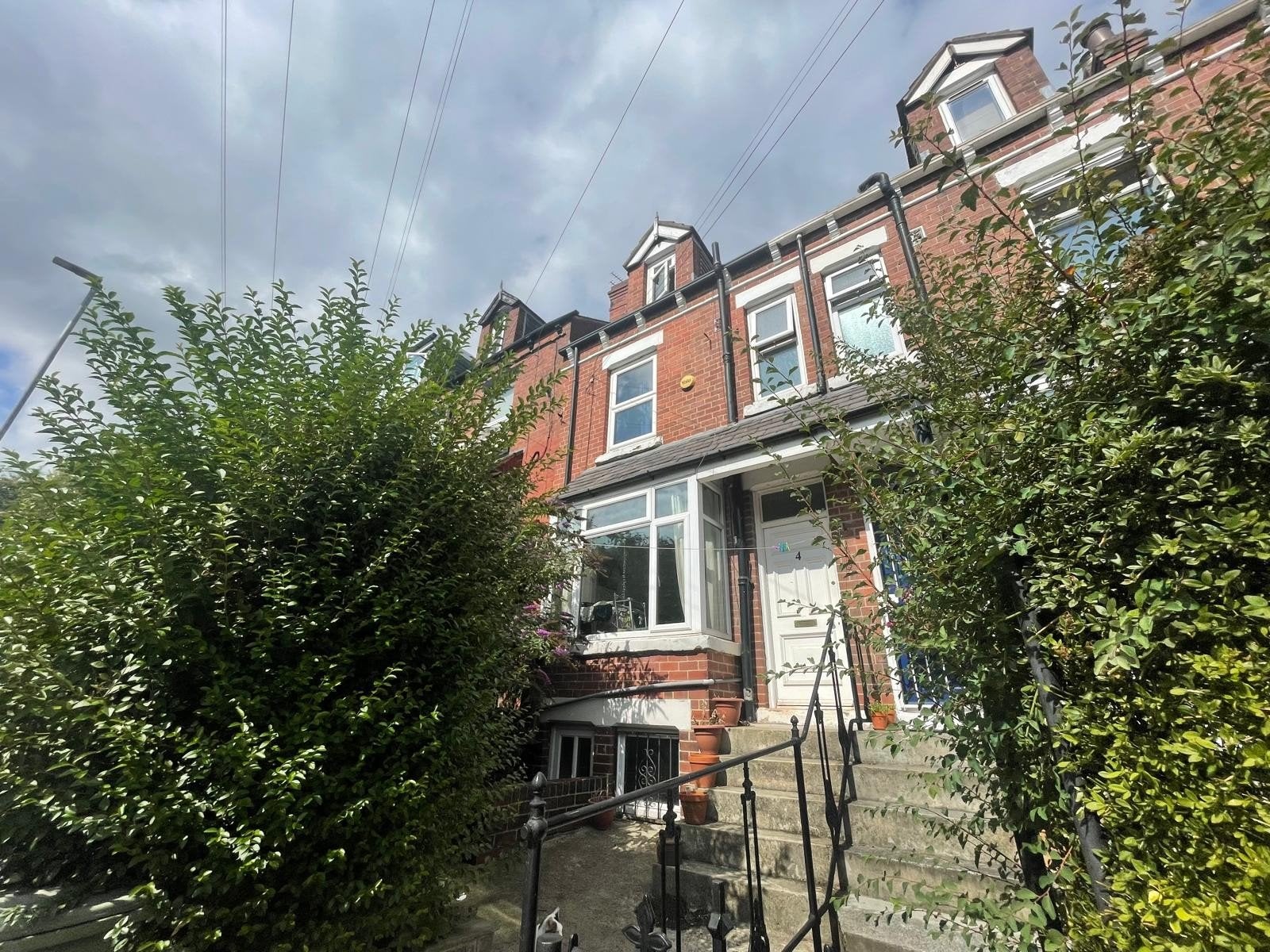 House Lumley Mount in Leeds