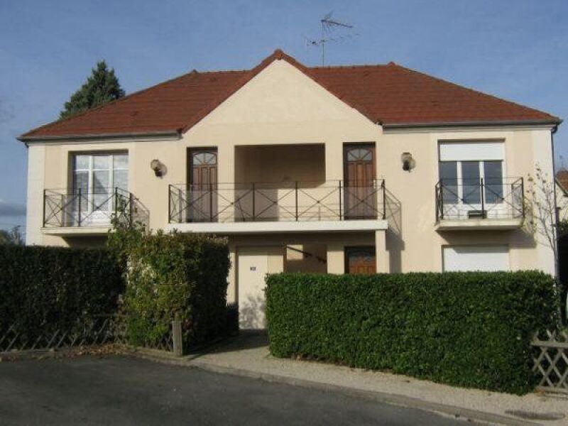 Flat Rue Henri Boussion in Saint-Jean-de-la-Ruelle