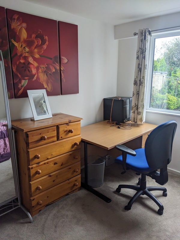 Room Burford Park Road in Birmingham