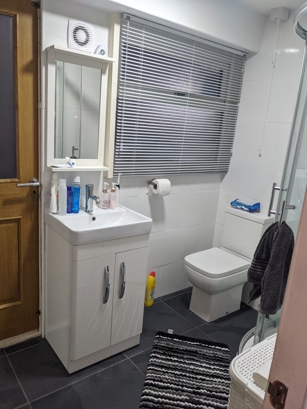 Room Burford Park Road in Birmingham