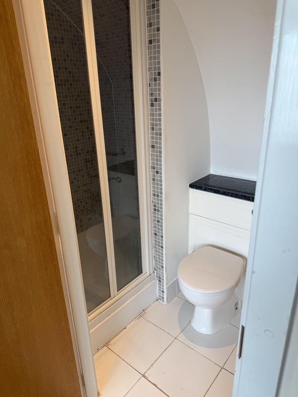 Room Warstone Lane in Birmingham