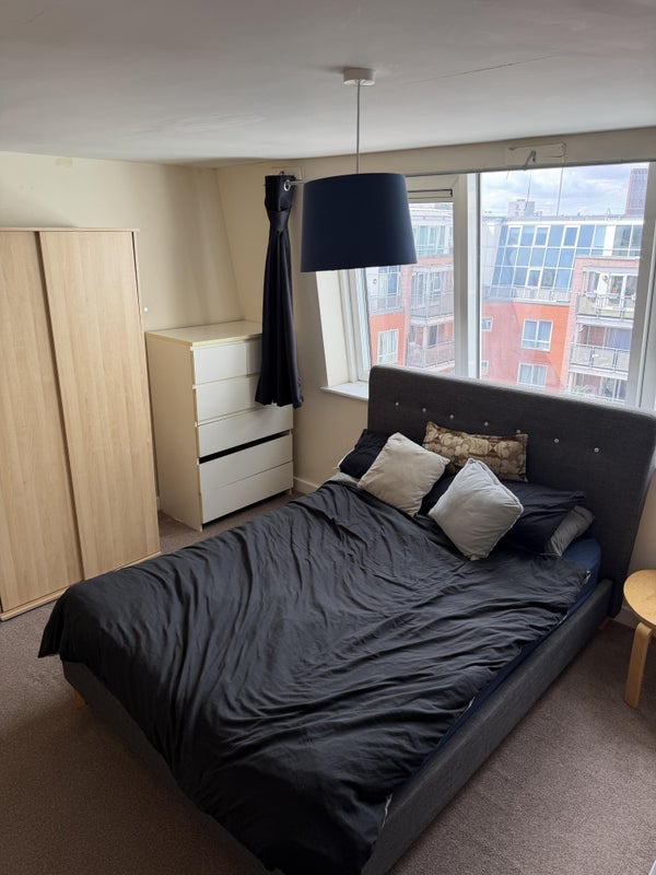Room Warstone Lane in Birmingham