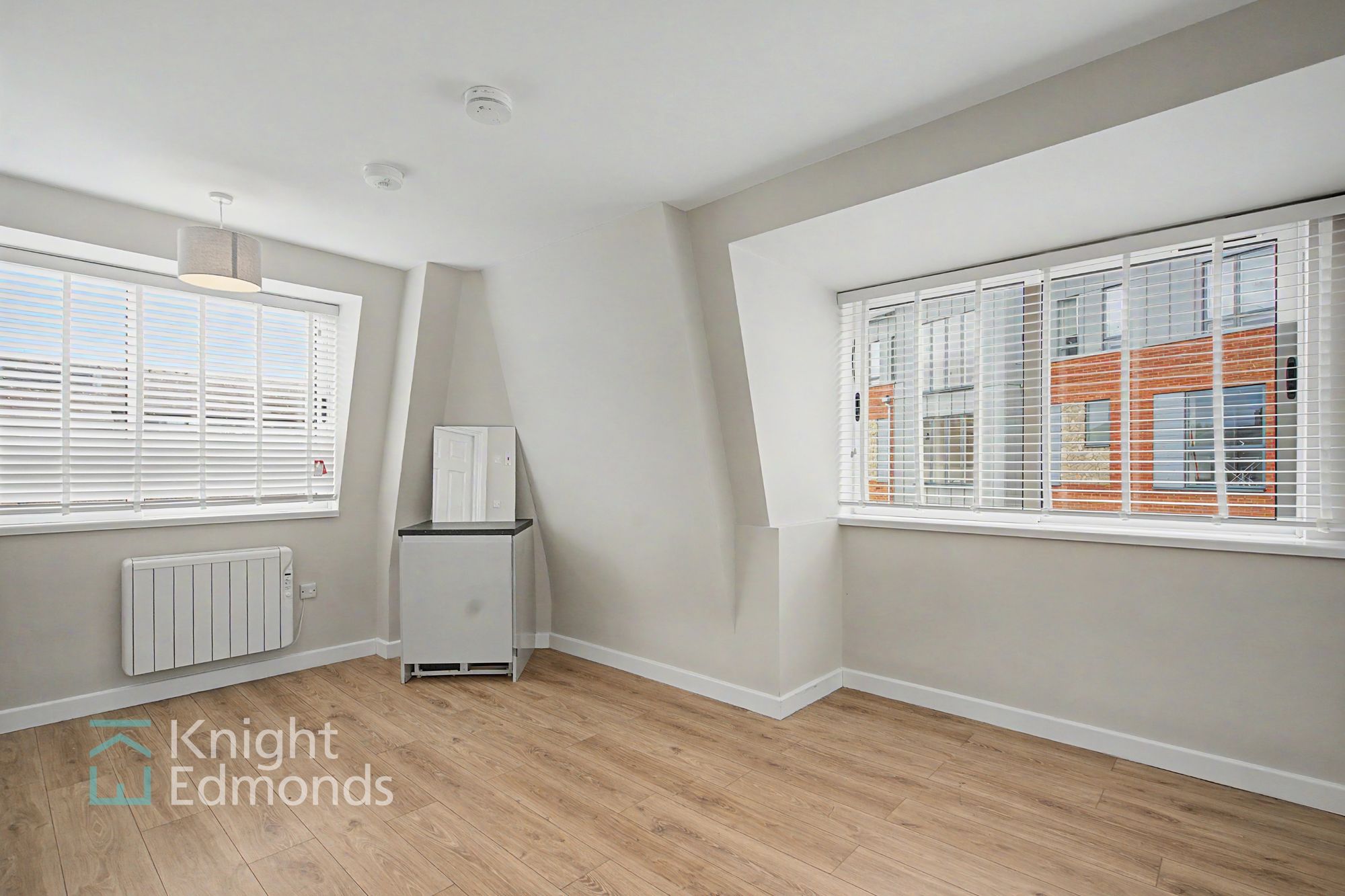 Flat Sittingbourne Road in Maidstone