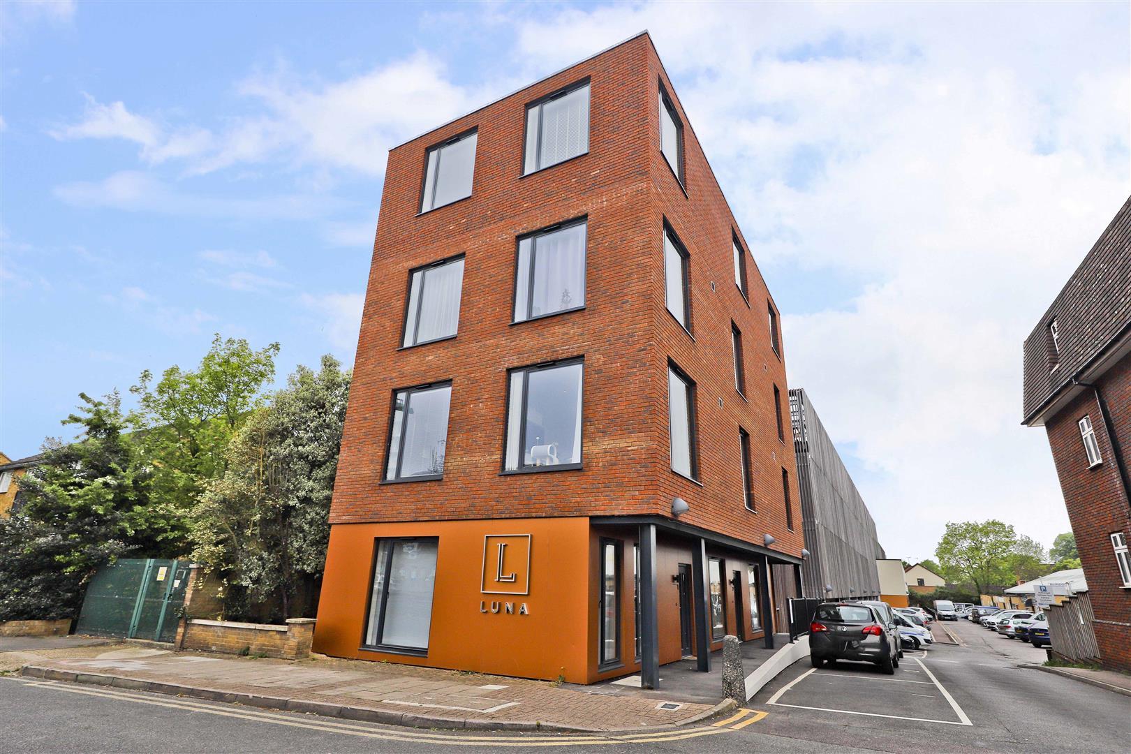 Flat Rodwell Close in Greater London