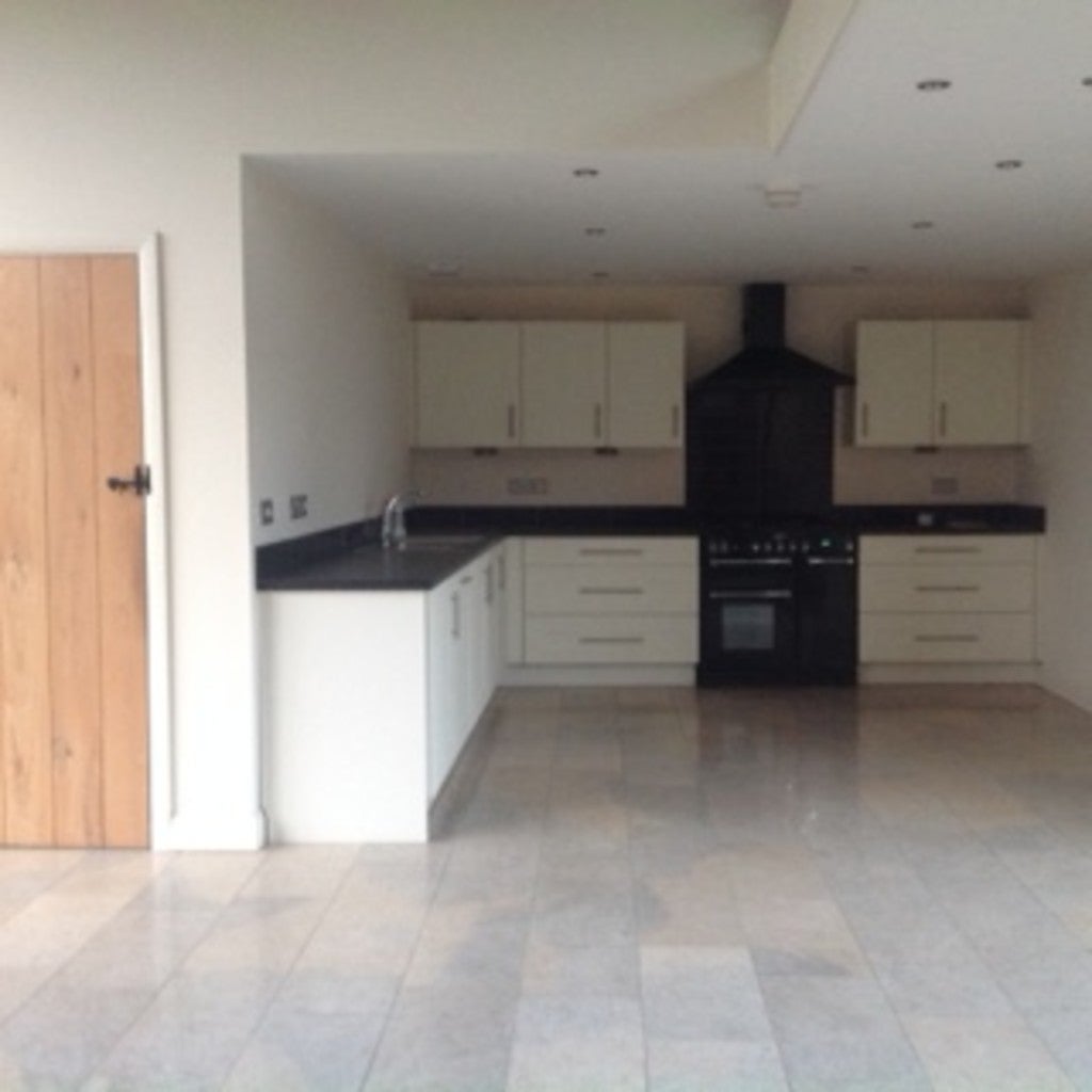 House Kilnhurst Road in Hooton Roberts
