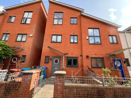 House Loxford Street in Manchester