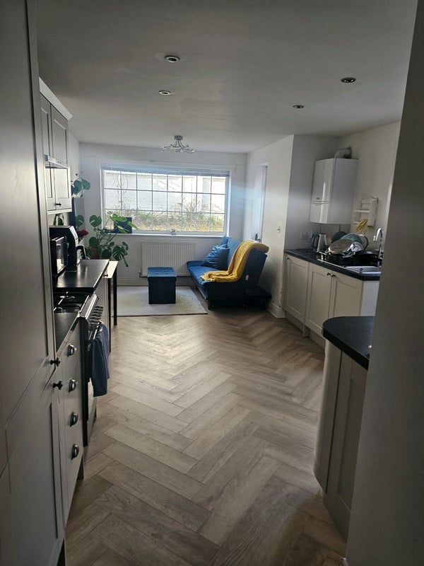 Room Despard Road in Greater London