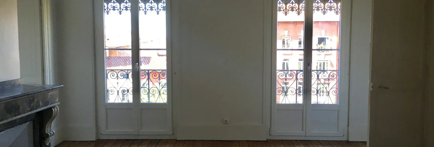 Appartement Place Étienne Esquirol à Toulouse