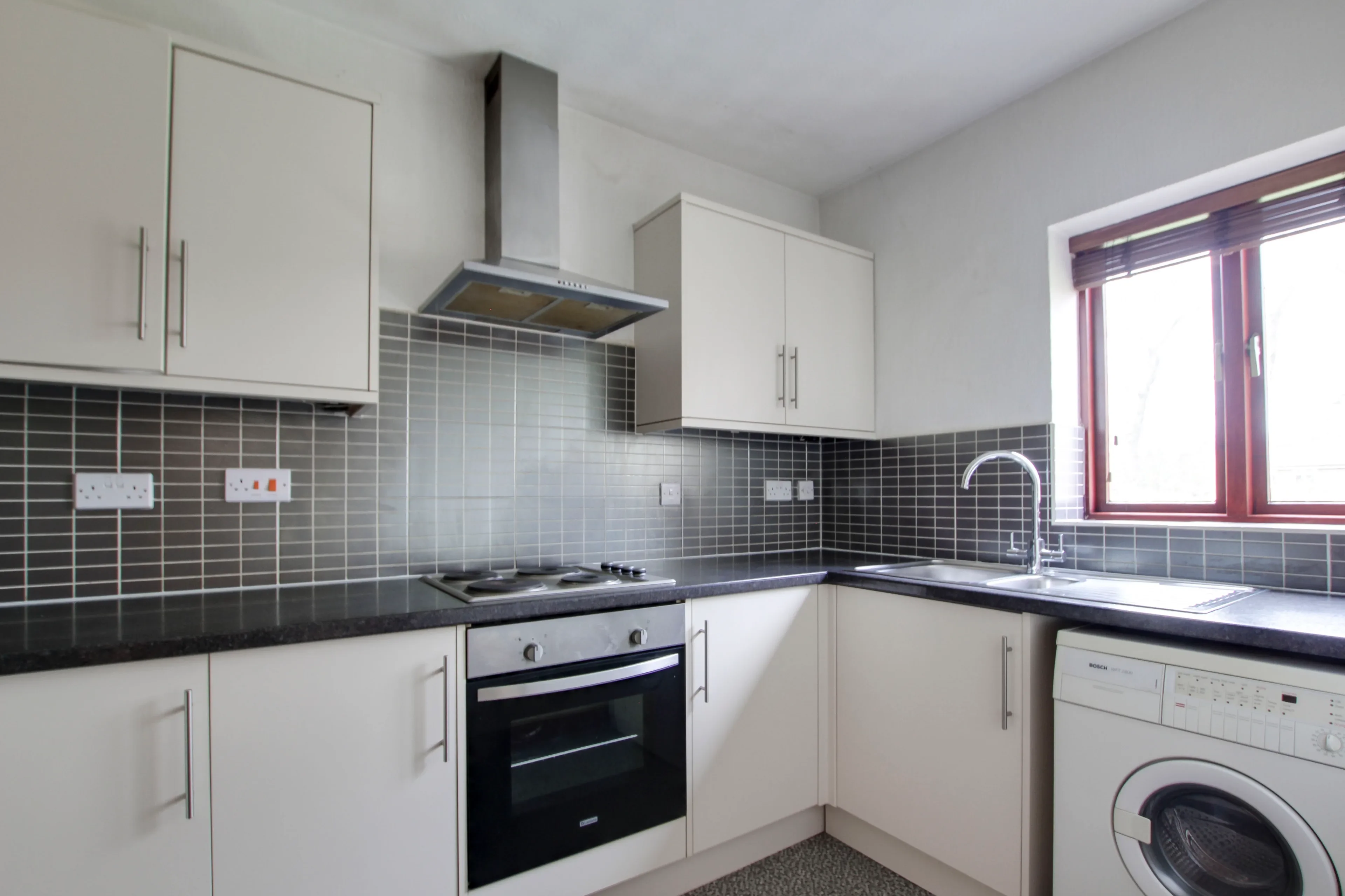 Flat Grove Court in Huntingdonshire