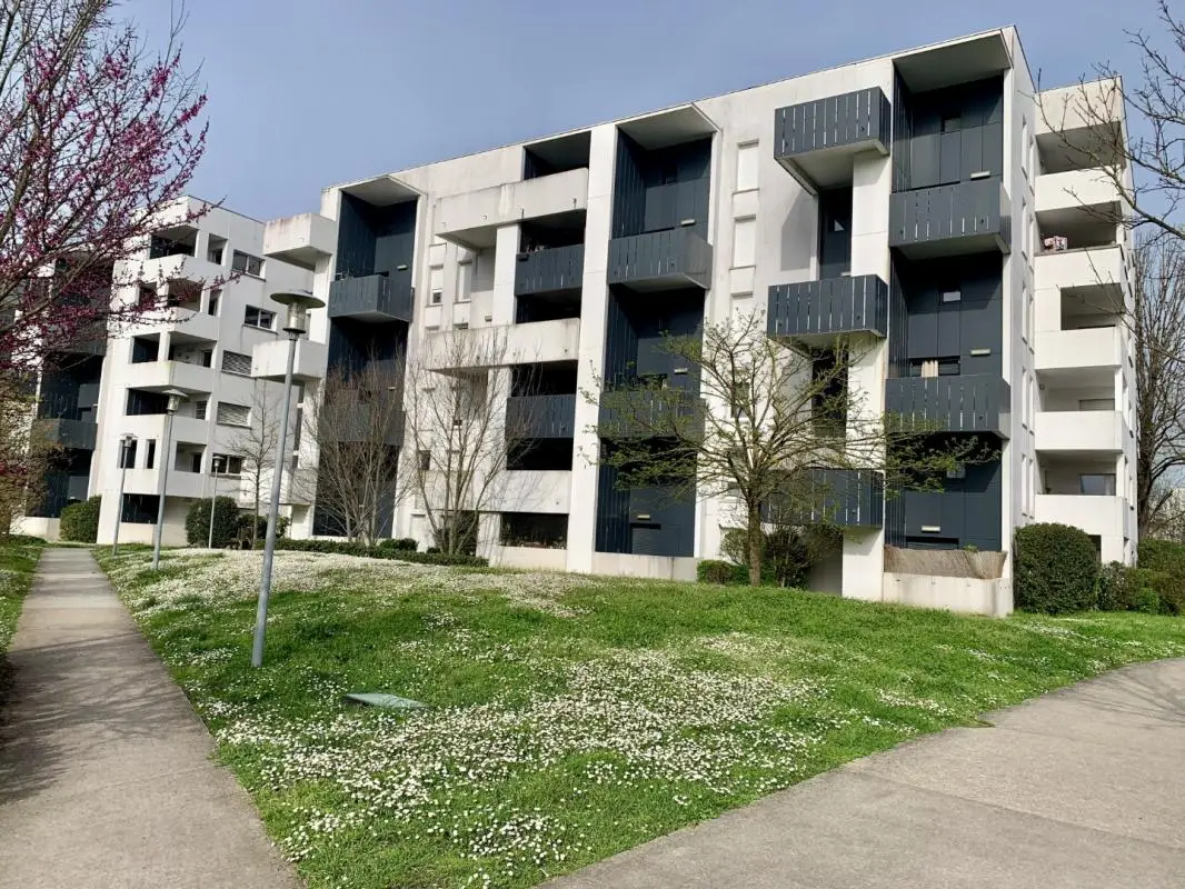 Appartement Rue Louis-Denis Mallet à Bègles