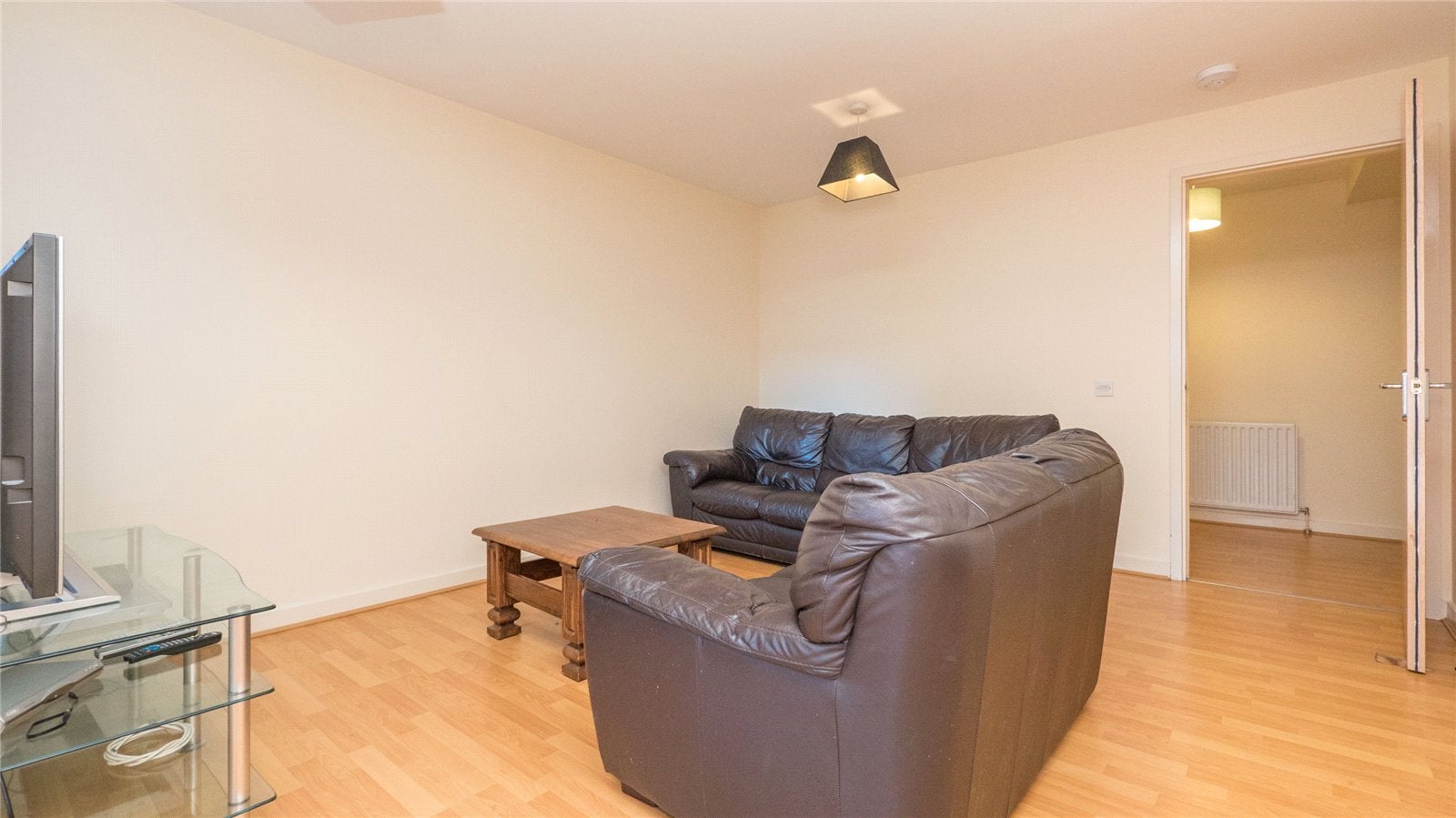 Flat Hawkhill Close in City of Edinburgh