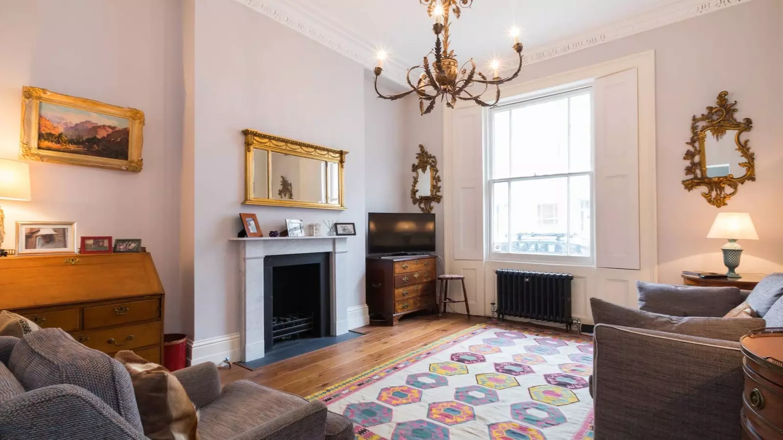 Flat Sutherland Street in City of Westminster