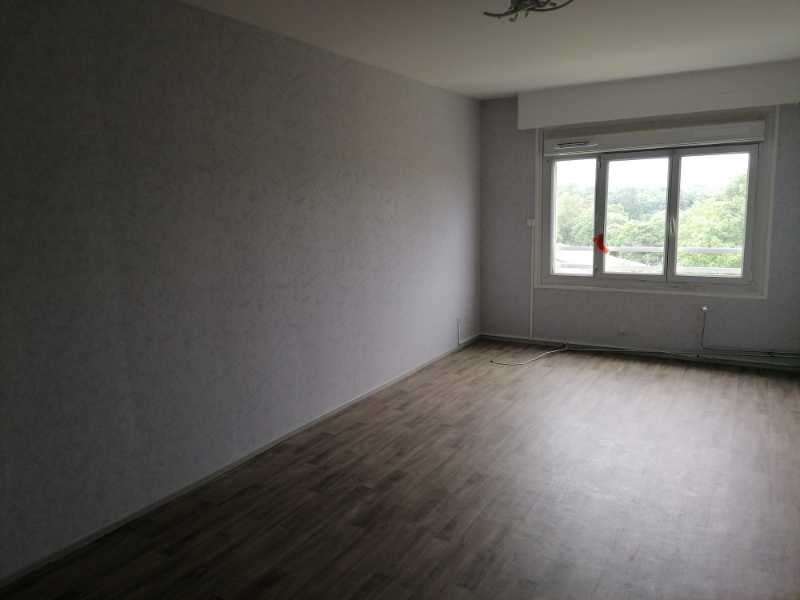 Flat Rue de Champs Vallon in Bethoncourt