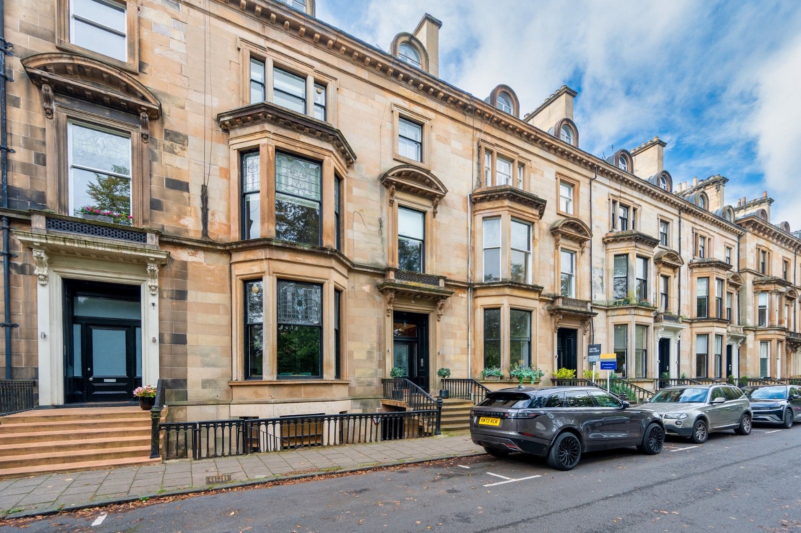 Flat Belhaven Terrace in Glasgow