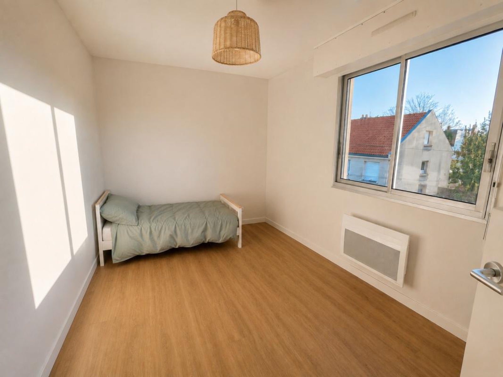 Flat Rue Des Chalâtres in Nantes