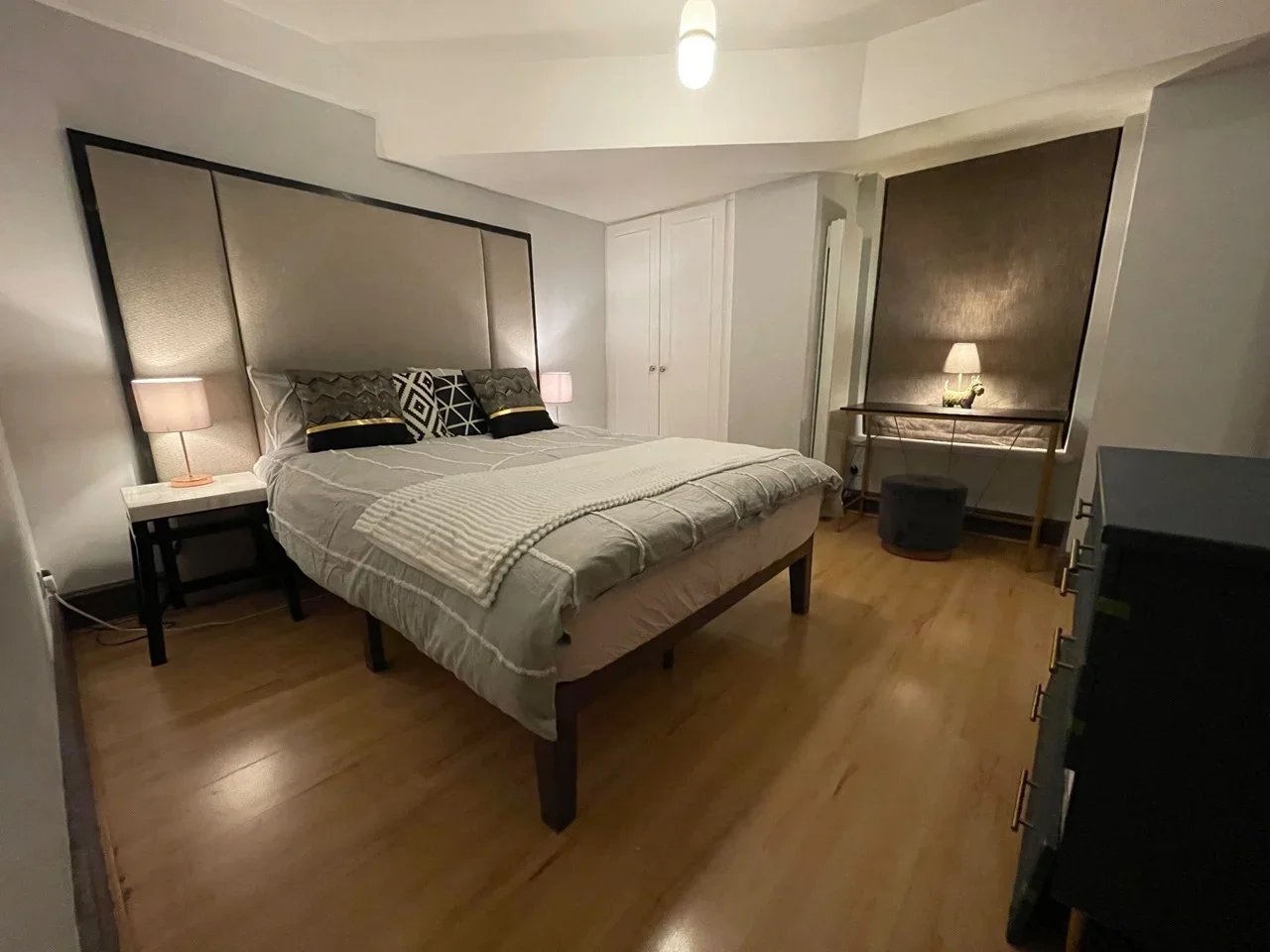 Flat Marylebone Road in City of Westminster