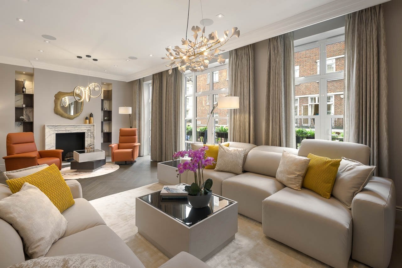 House Gloucester Square in City of Westminster