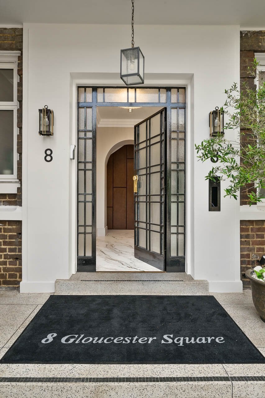 House Gloucester Square in City of Westminster