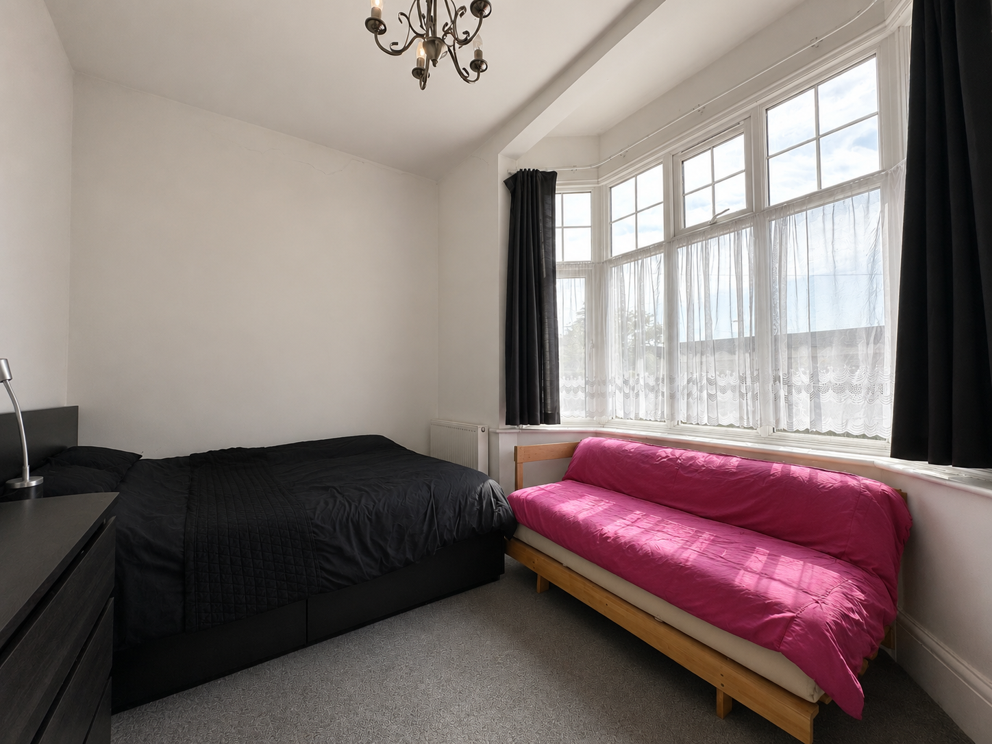 Flat Summerhill Road in Havant